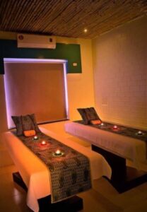 Body Massage and Spa and salon in Pune 14