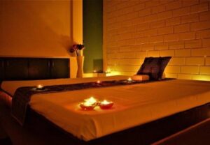 Body Massage and Spa and salon in Pune 13